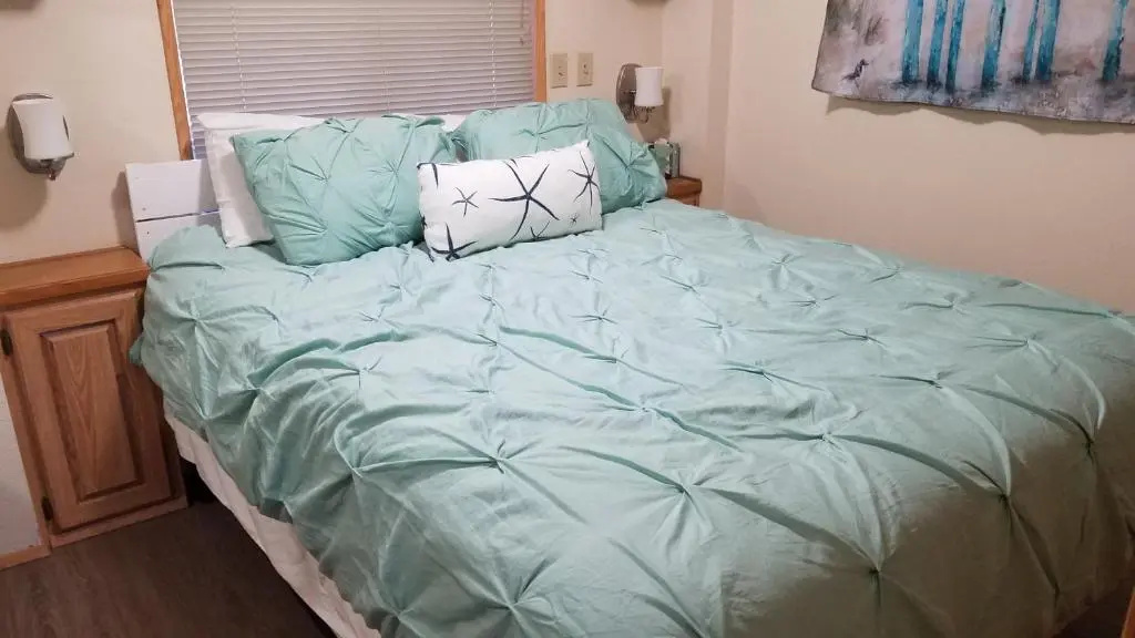2 Bedrooms Cottage
