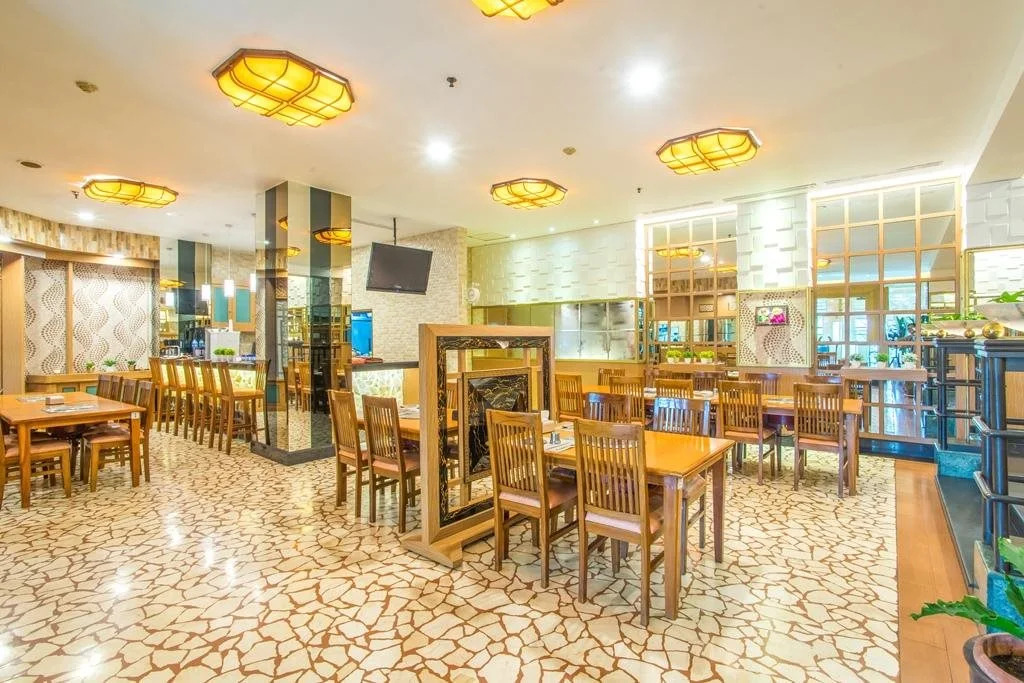 Sunlake Waterfront Resort and Convention - фото 25