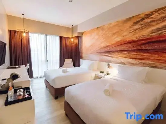 Номер Deluxe с видом на город в Maxx Hotel Makati