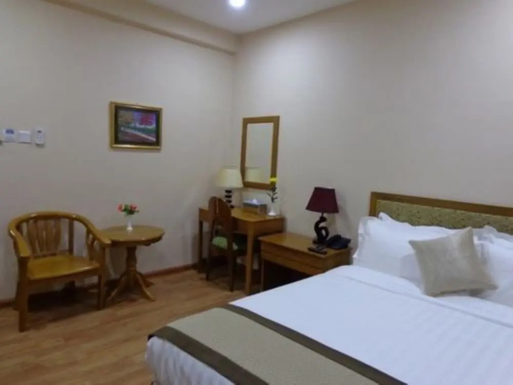 Royal Khattar Hotel - Chambres