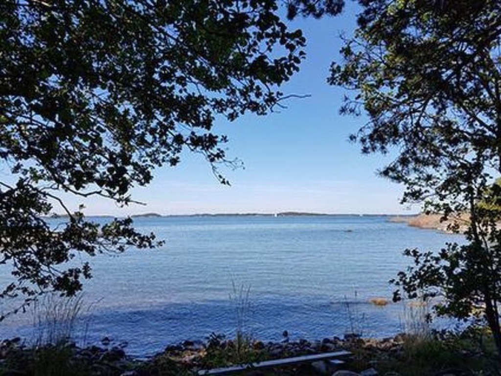 Beach & Waterfront