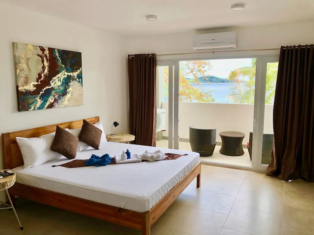 Deluxe room with sea view