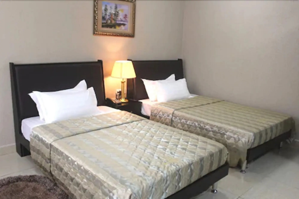 Corina Hotel - фото 2