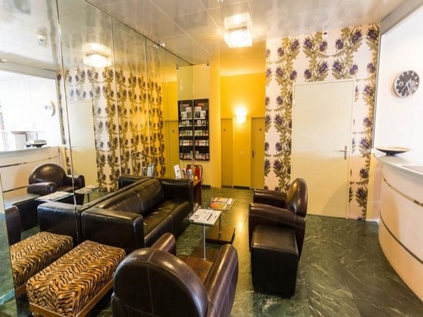 Hotel photo 2