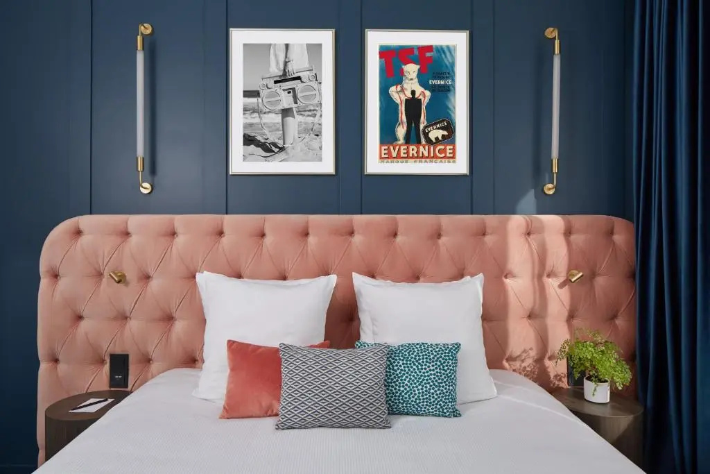 Pley Hotel 70