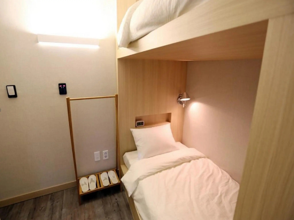 Standard Double Duplex room (twin beds)