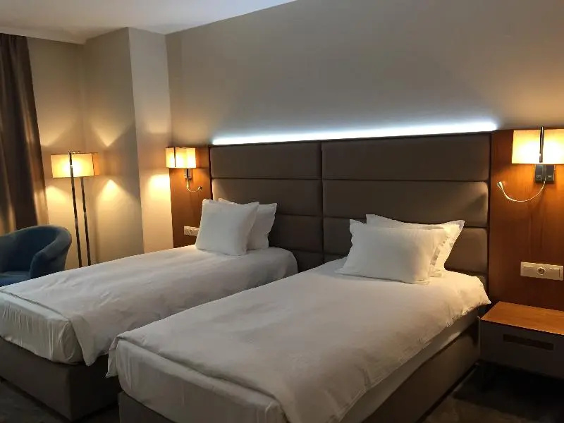 Golden Tulip Varna - Chambres