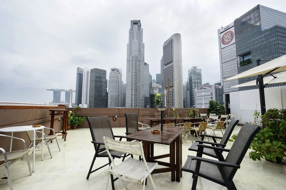 Jayleen 1918 Hotel by ZEN Rooms