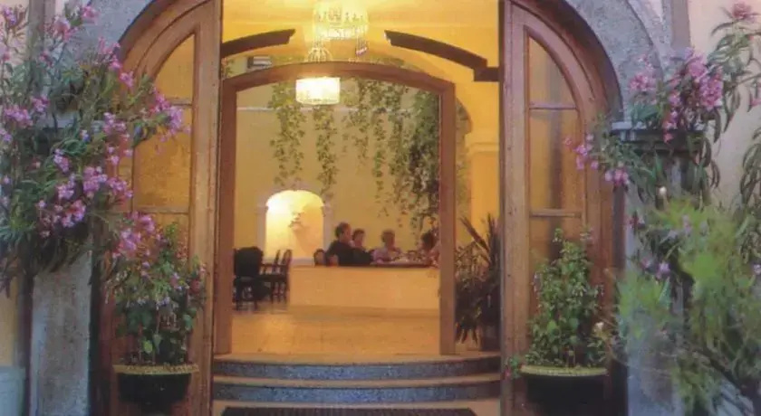 Hotel Ungarische Krone - Général