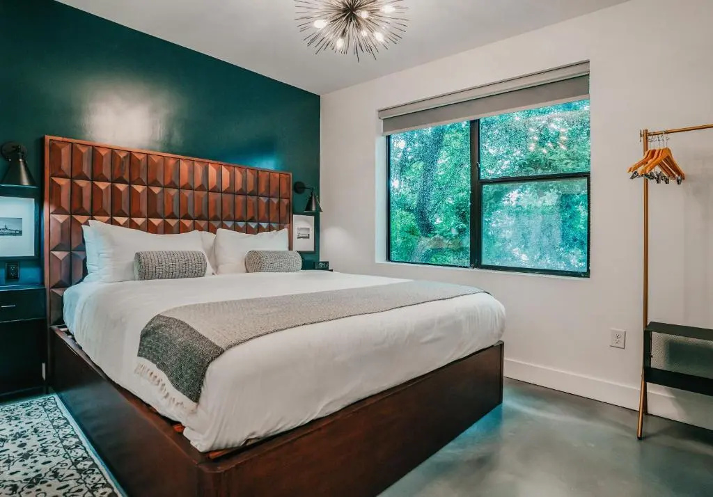 Colton House Hotel Room Type - Three-Bedroom Suite Colton House Hotel Room Type - Three-Bedroom Suite