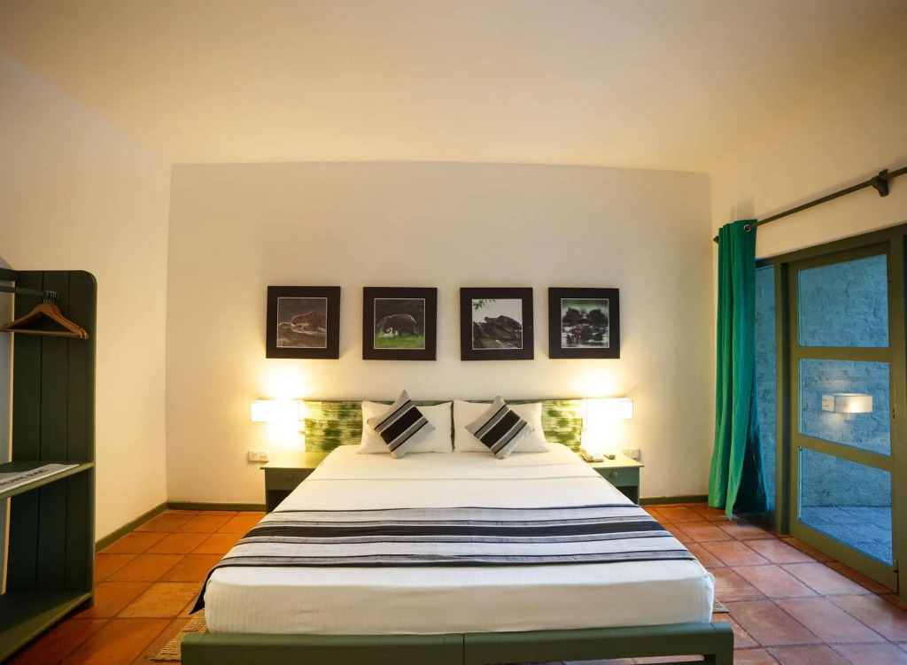 Elephant Reach Hotel by null