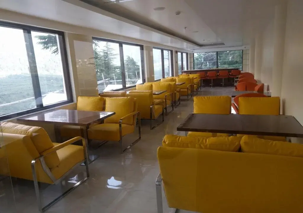 restaurant