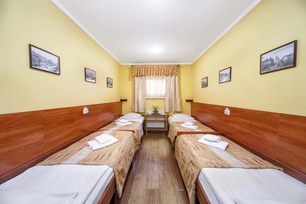 Standard Quadruple room