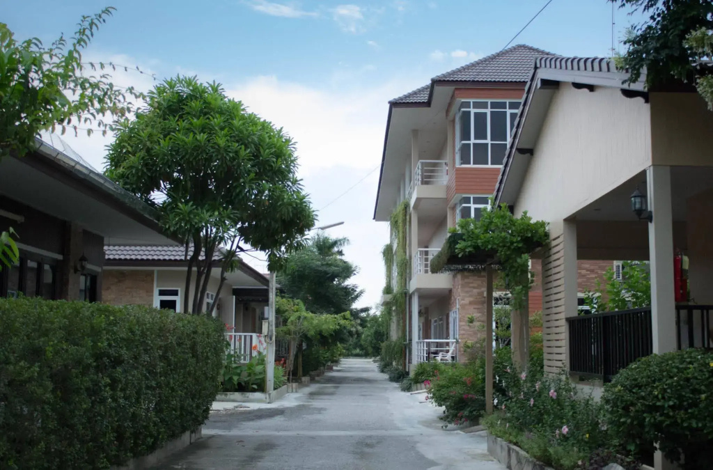 Yenjit Resort