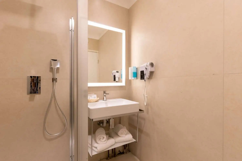 Hotel photo 38