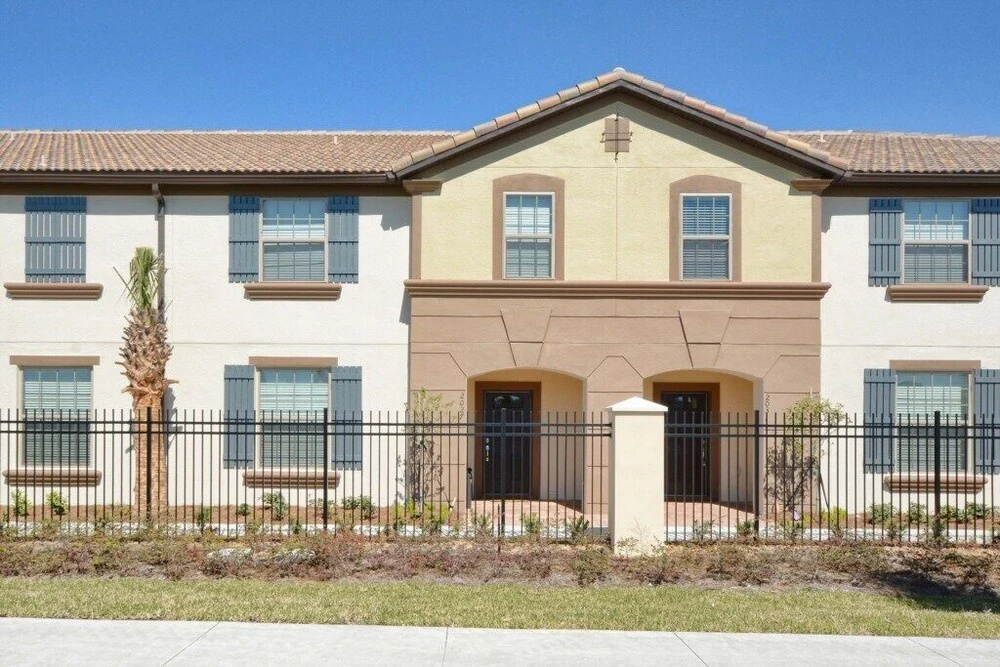 Windsor-5 Bed Townhouse w/splashpool-3800WW