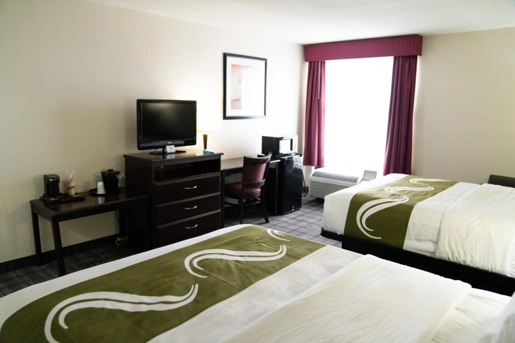 Quality Inn Seymour I-65 — 4