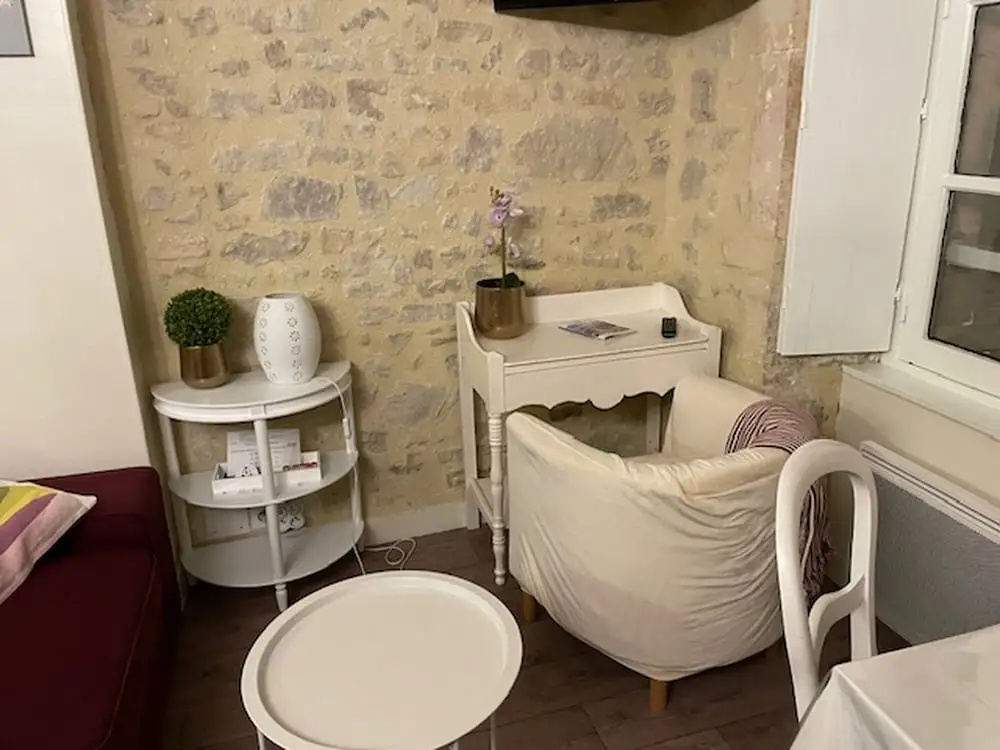 Afficher la photo 7 — Modern Bayeux Hideaway