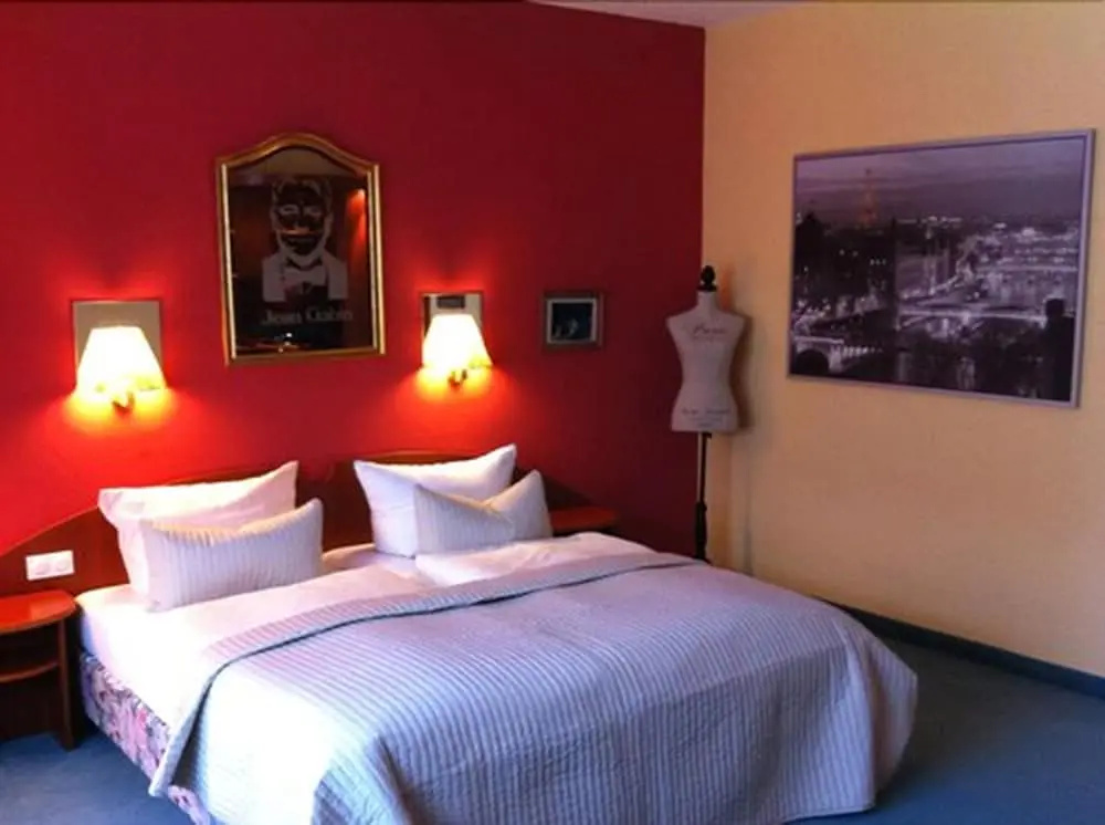 Comfort room