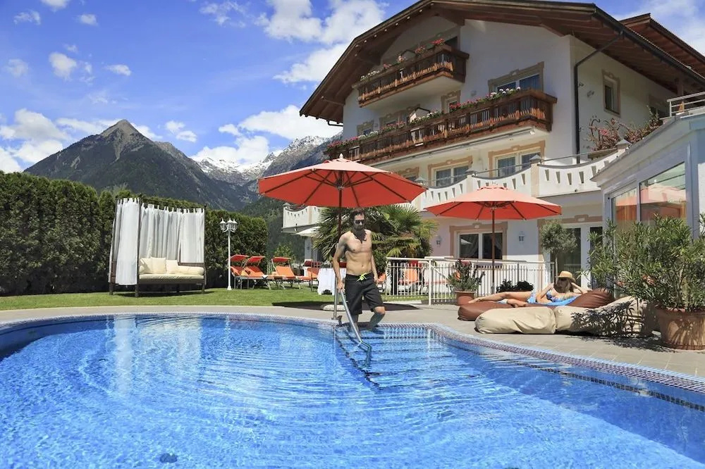 Hotel photo 34