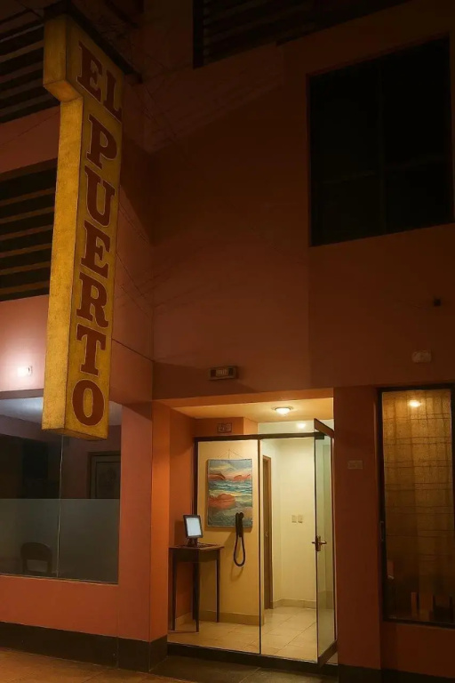 Hostal El Puerto