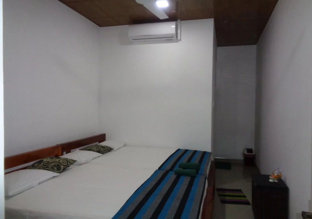 Thenuja Guest