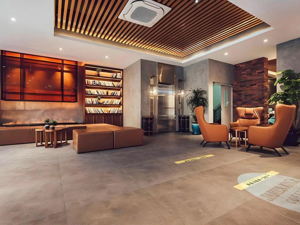 James Joyce Coffetel (Beijing Zaoyuan Metro Station · Peking University First Hospital) — фото