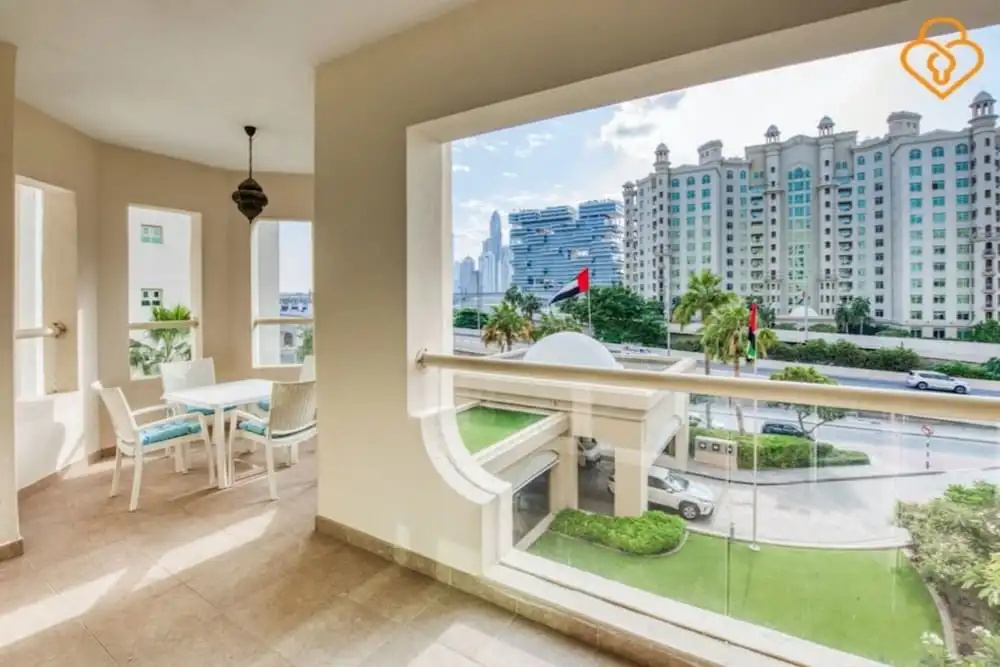 Building No.1 Shoreline Palm Jumeirah - Apartment 301
