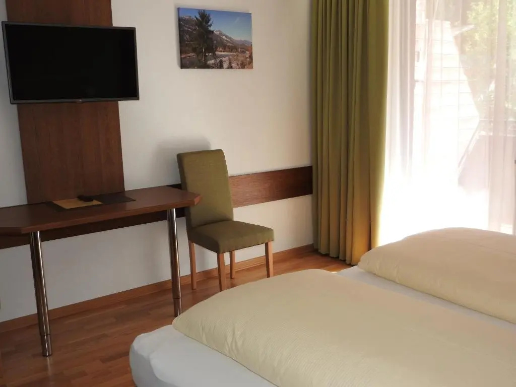 Pension Elmerhof - Chambres