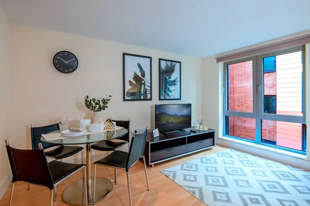 1 Bed Serviced Apartment near Blackfriars