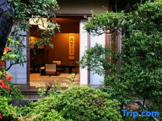 Standard room with garden view