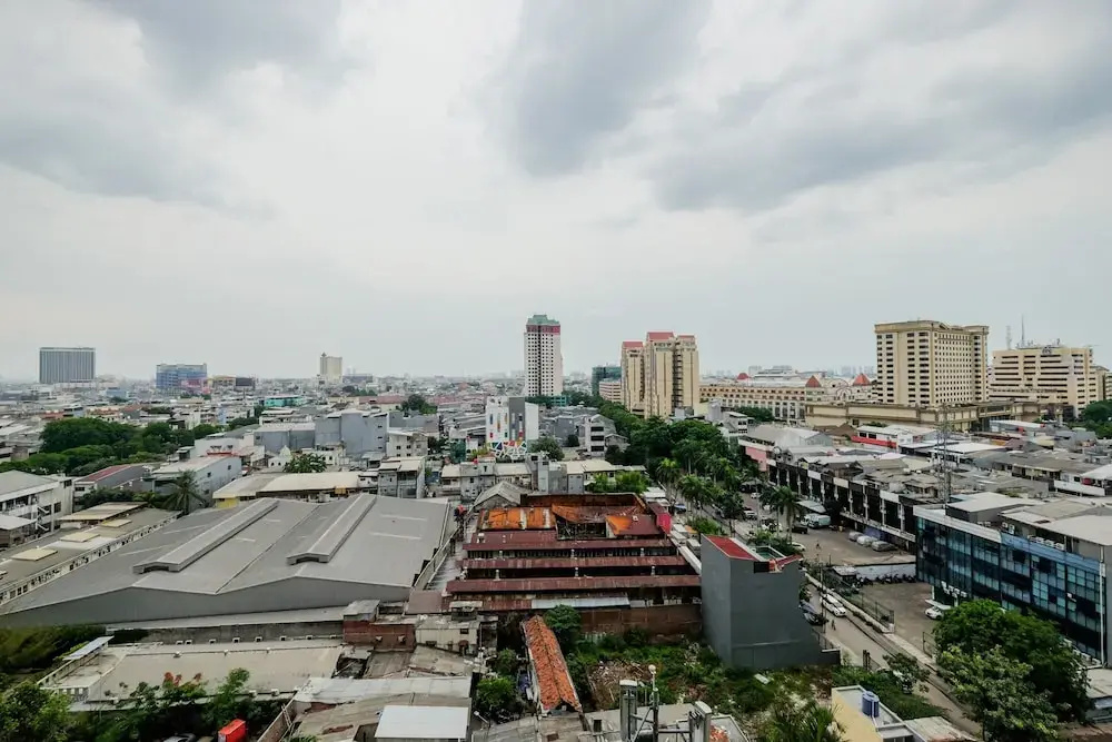 Best Choice Studio Apartment Mangga Dua Residence by Travelio
