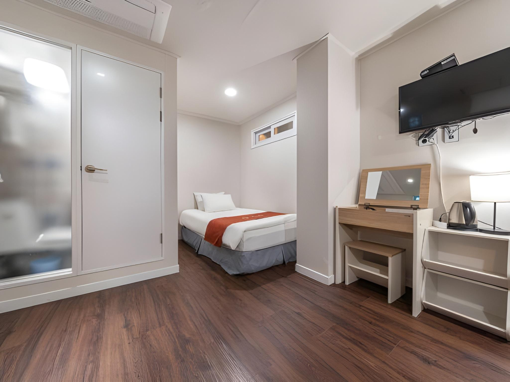 Hotel photo 16
