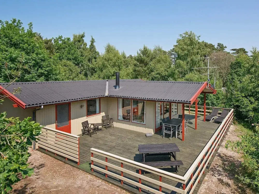 6 Person Holiday Home in Aakirkeby