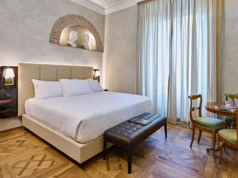 Deluxe Double room (full double bed)