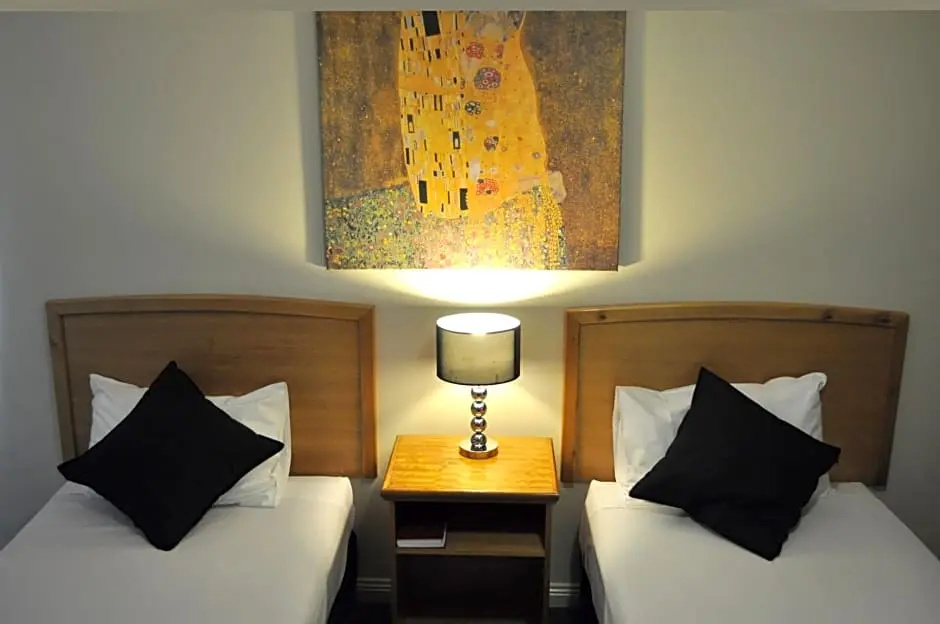 Meadowbrook Hotel - Chambres