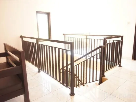 Balcony & Terrace