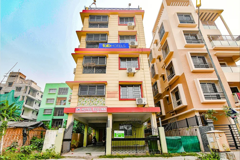 Fabhotel Eco Inn