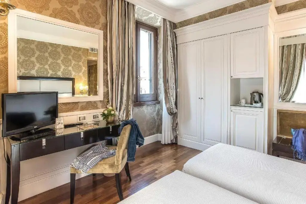 Albergo Del Senato - Chambres