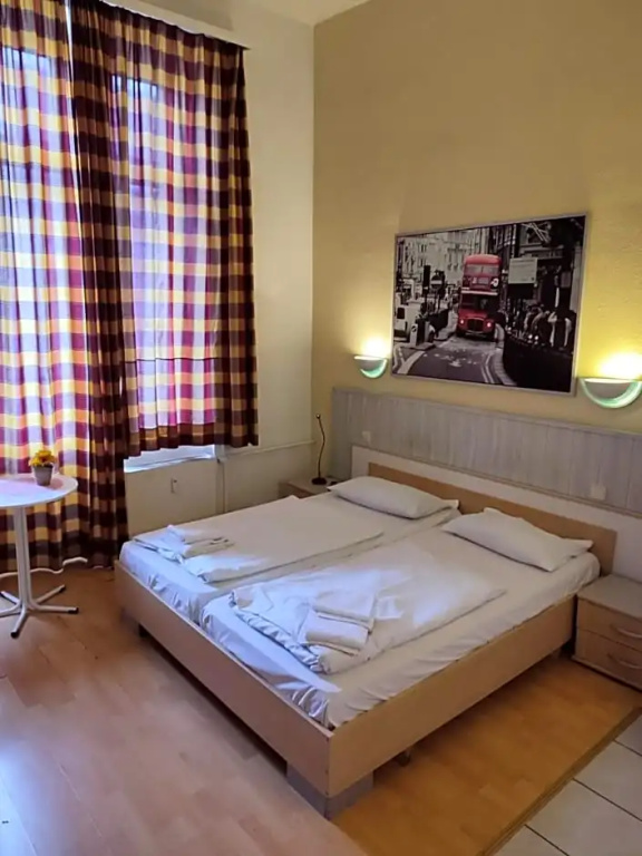 Komet - Chambres