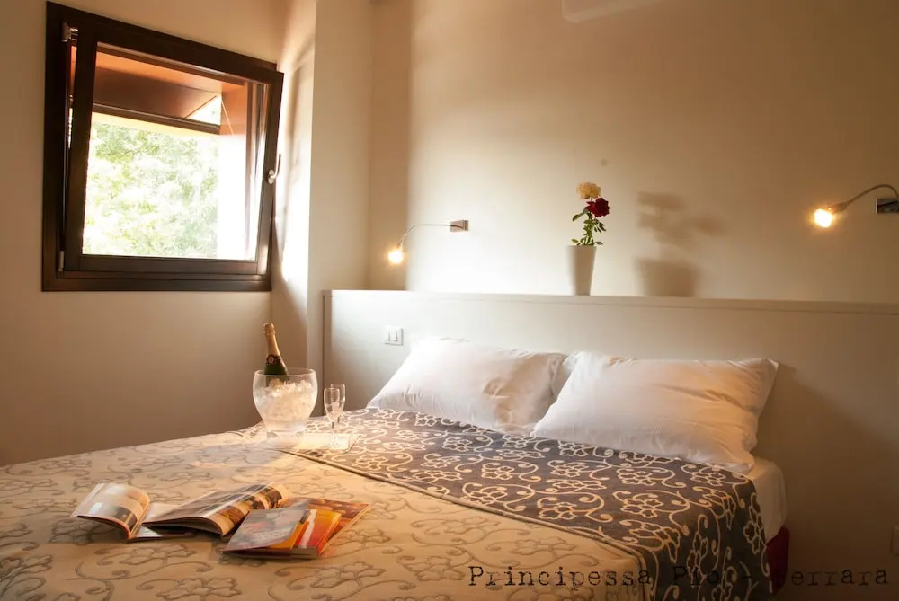 Superior Triple room with garden view