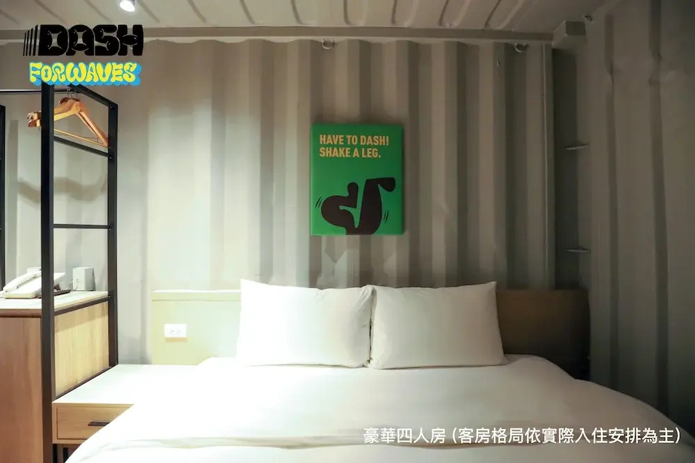 Deluxe Quadruple room