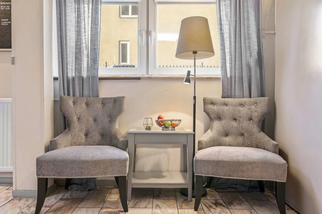 Balcony & Terrace