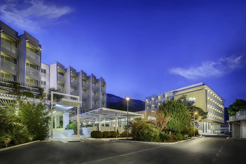 Carine Hotel Delfin - Général