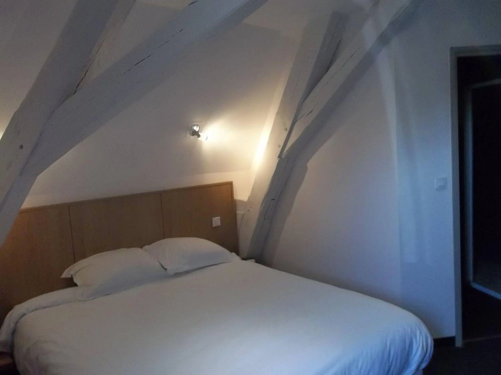 Voir la photo 3 — L'hôtel d'Arc