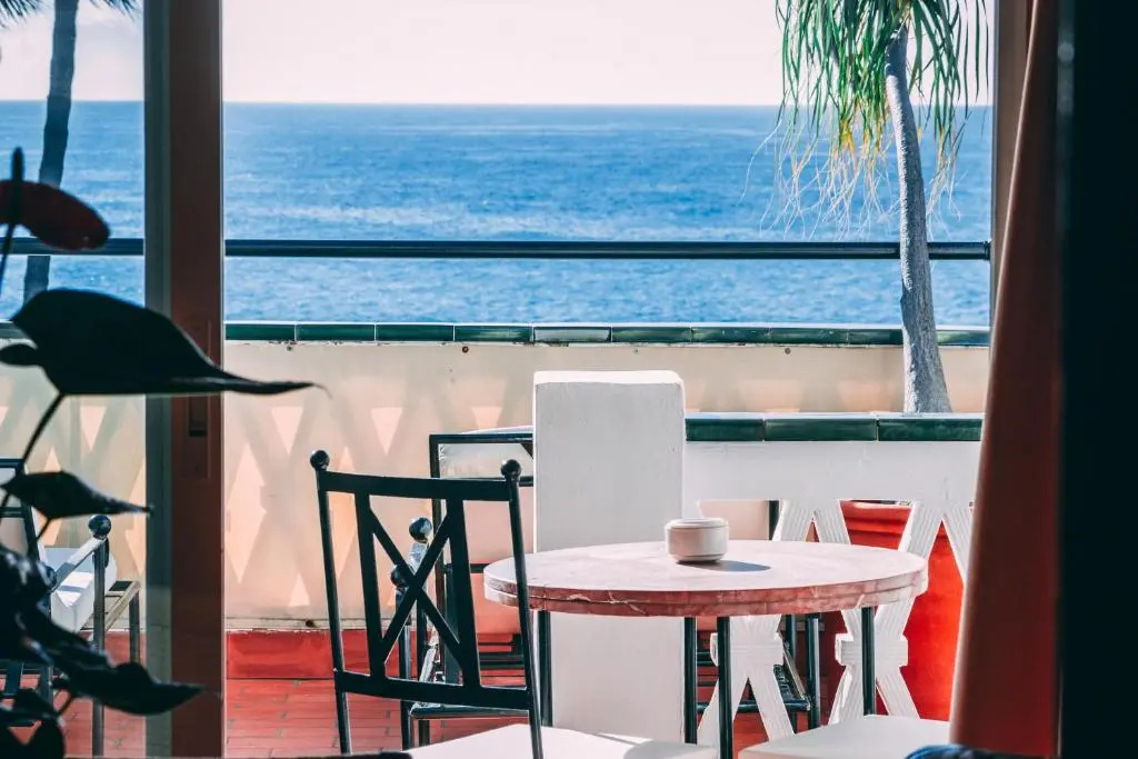 Suite with sea view