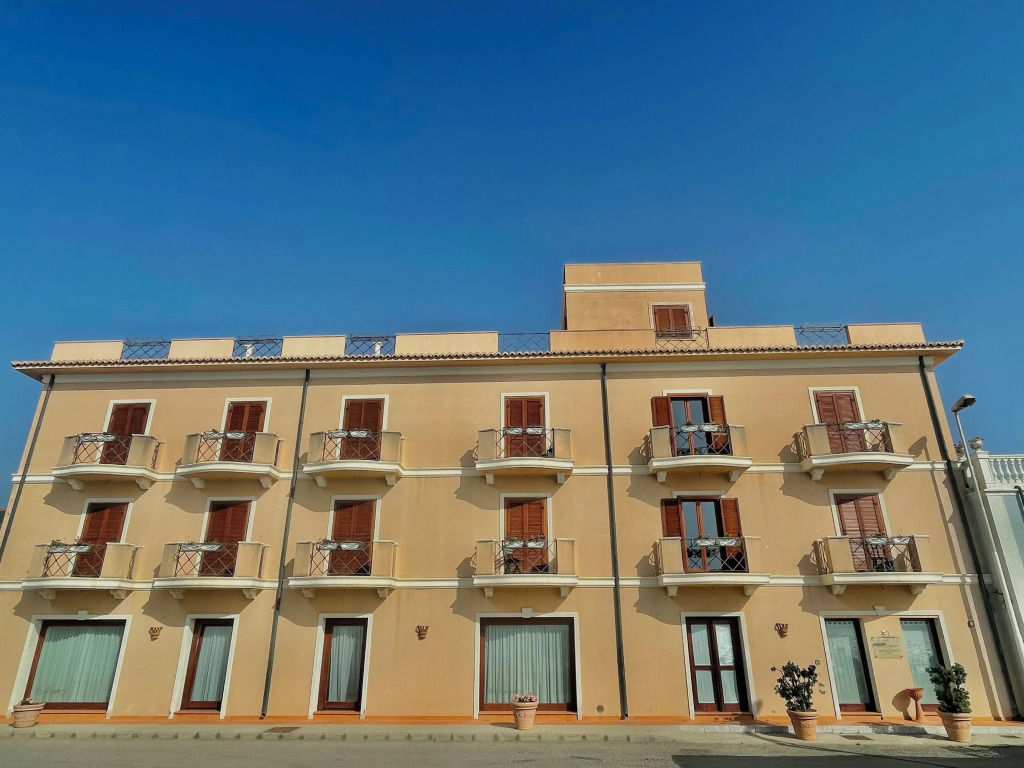 Hotel Ristorante La Lampara by null