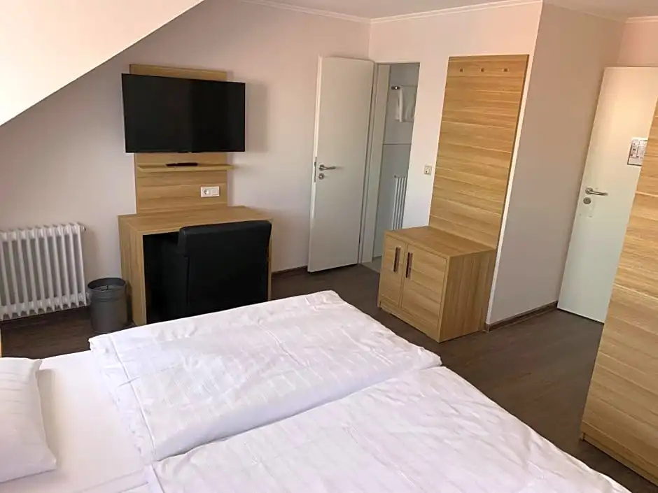 Comfort room