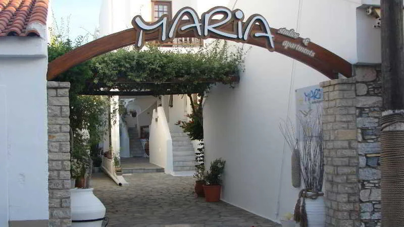 Maria Studios & Apartments