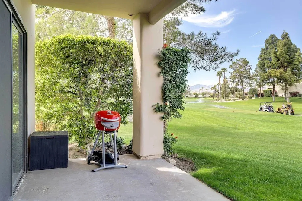 11 Mi to Coachella Valley: Pet-friendly Home!